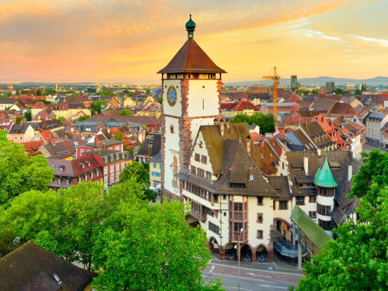 Freiburg_im_Breisgau_Freiburg_im_Breisgau_Stadtpanorama_mit_Schwabentor_