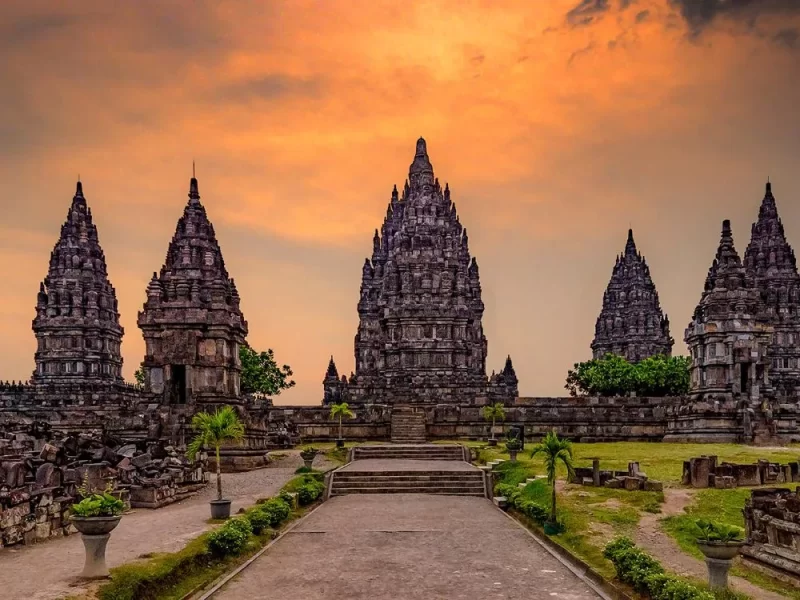Prambanan-Temple-Tour-2