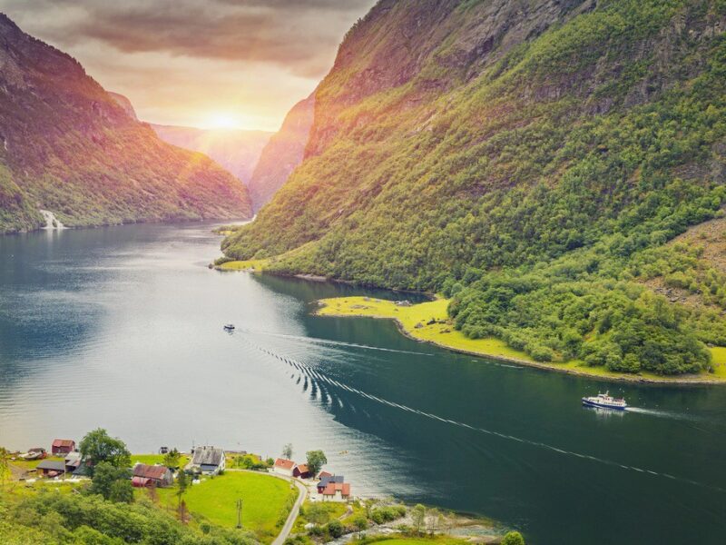 naeroyfjord_panoramic-1024x683